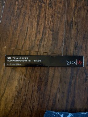 BlackUp NØ Transfer Waterproof Eyeliner
